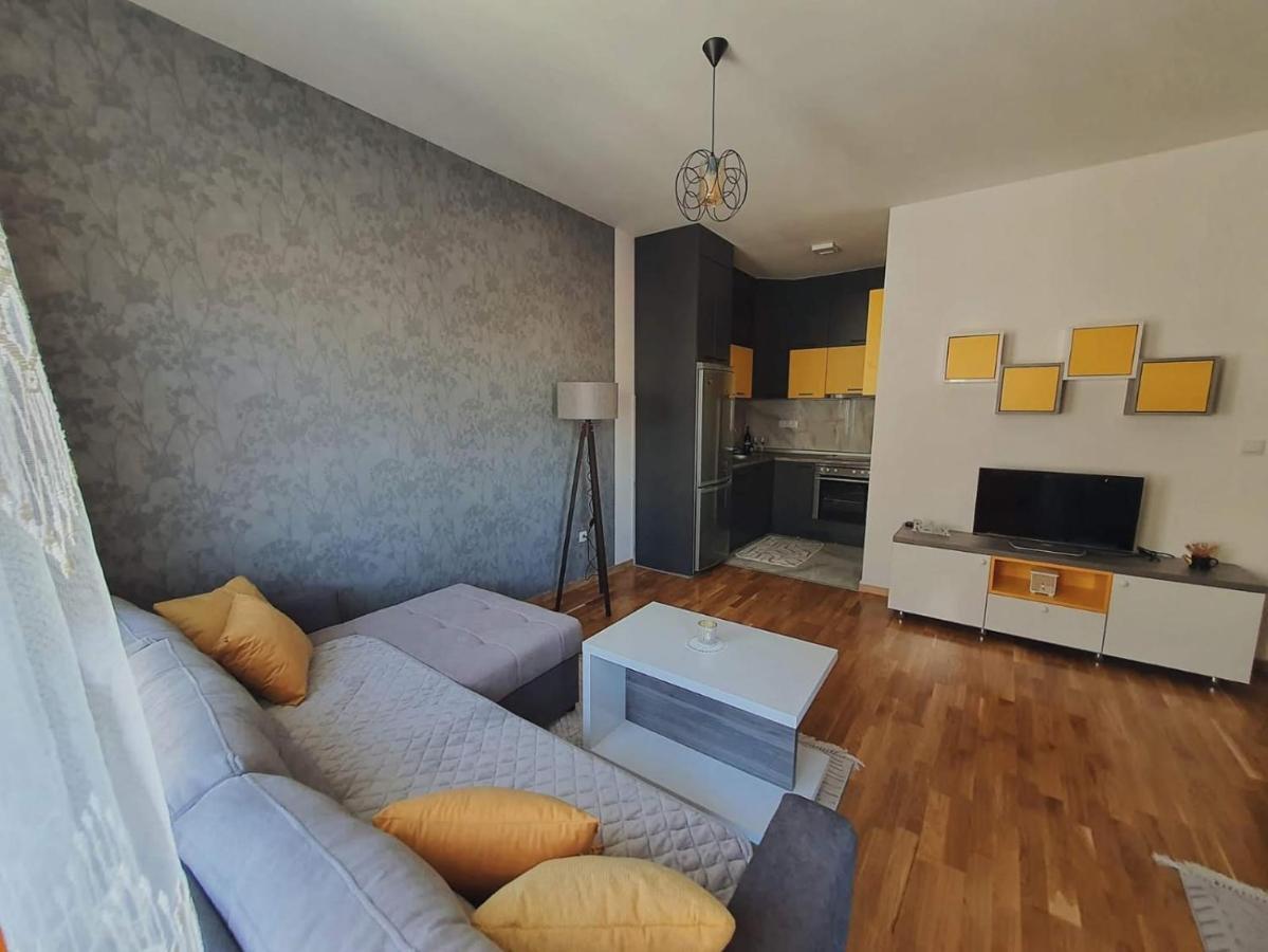 Zara 1 Apartman Μπιέλινα Εξωτερικό φωτογραφία