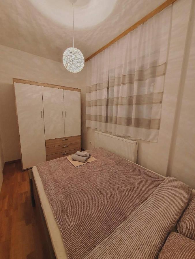 Zara 1 Apartman Μπιέλινα Εξωτερικό φωτογραφία