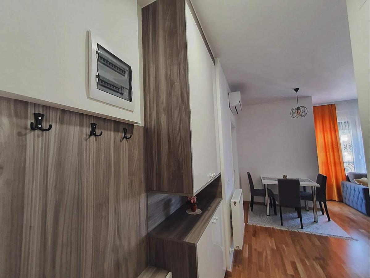 Zara 1 Apartman Μπιέλινα Εξωτερικό φωτογραφία